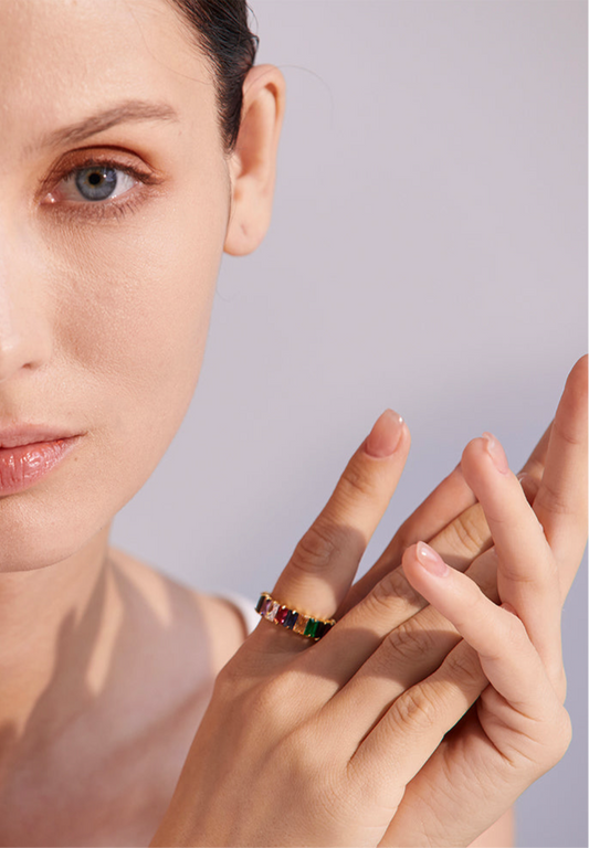 "Trixie" solitaire ring