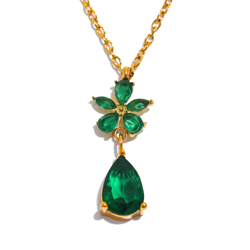 "Gaia" Pendant Necklace - Green