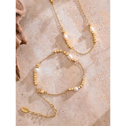 GIOIA "Mya" Pearl Necklace