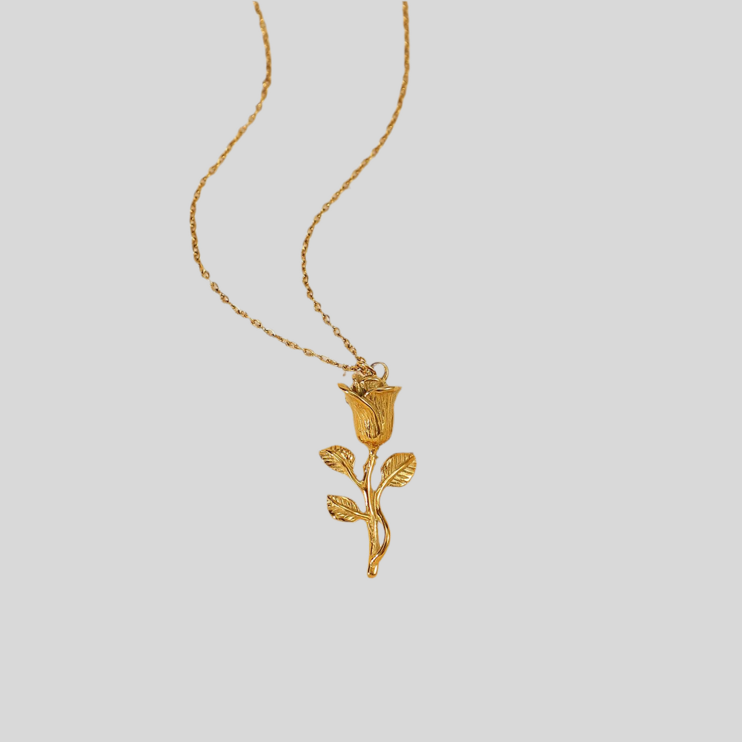 “Bella” Pendant Necklace