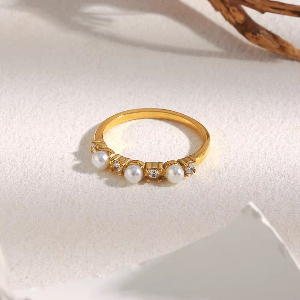 GIOIA Pearl band ring