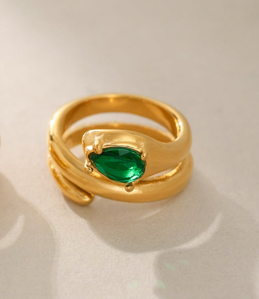 "Maeve" Ring