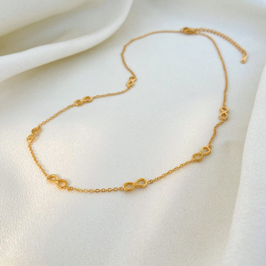 "Ellie” bow chain